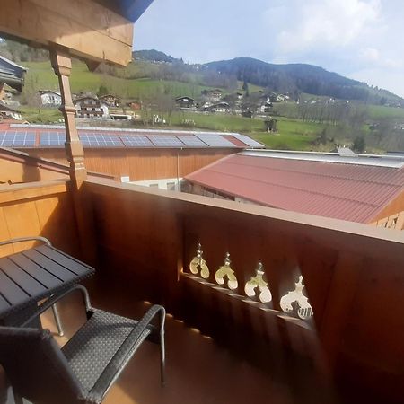 Tischlerwirt Otel Uttendorf Dış mekan fotoğraf