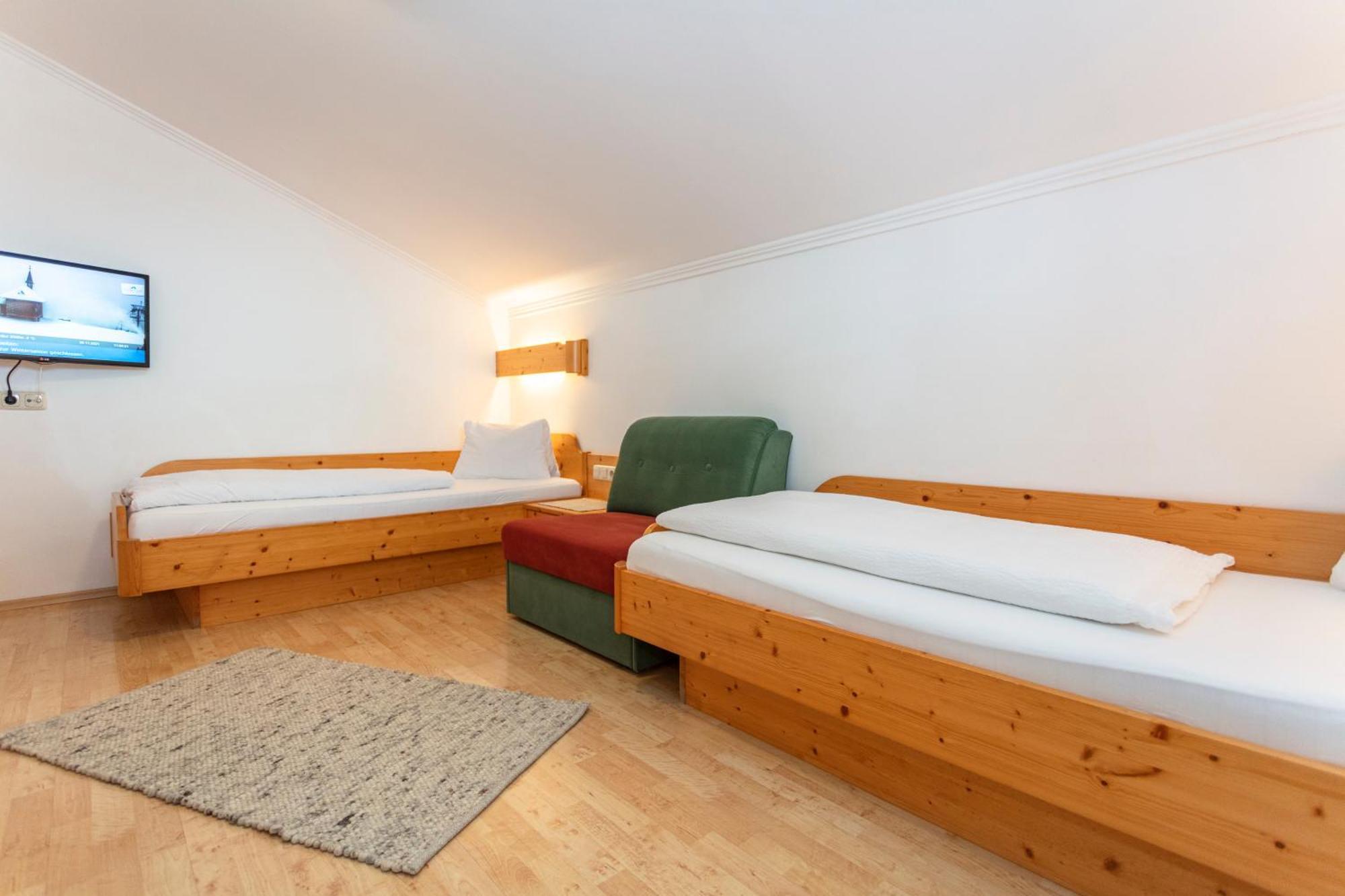 Tischlerwirt Otel Uttendorf Dış mekan fotoğraf