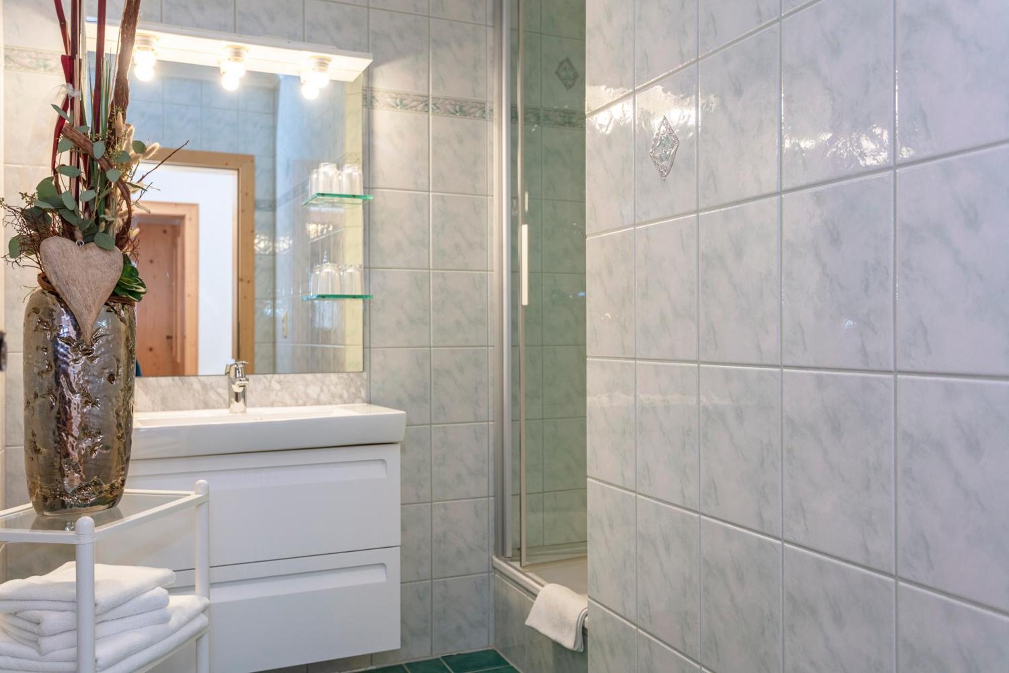 Tischlerwirt Otel Uttendorf Dış mekan fotoğraf
