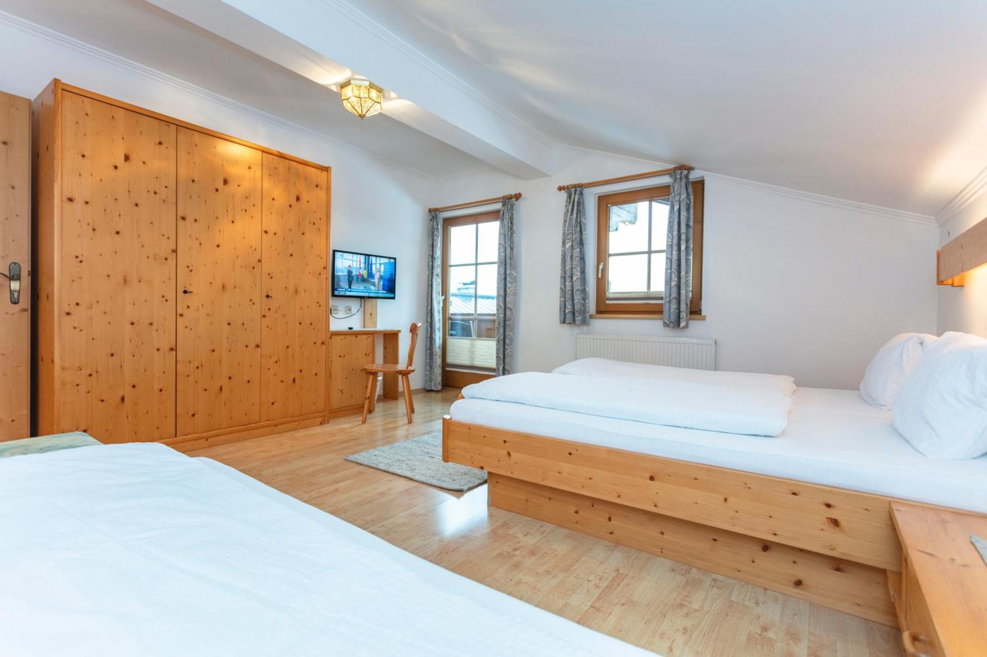 Tischlerwirt Otel Uttendorf Dış mekan fotoğraf