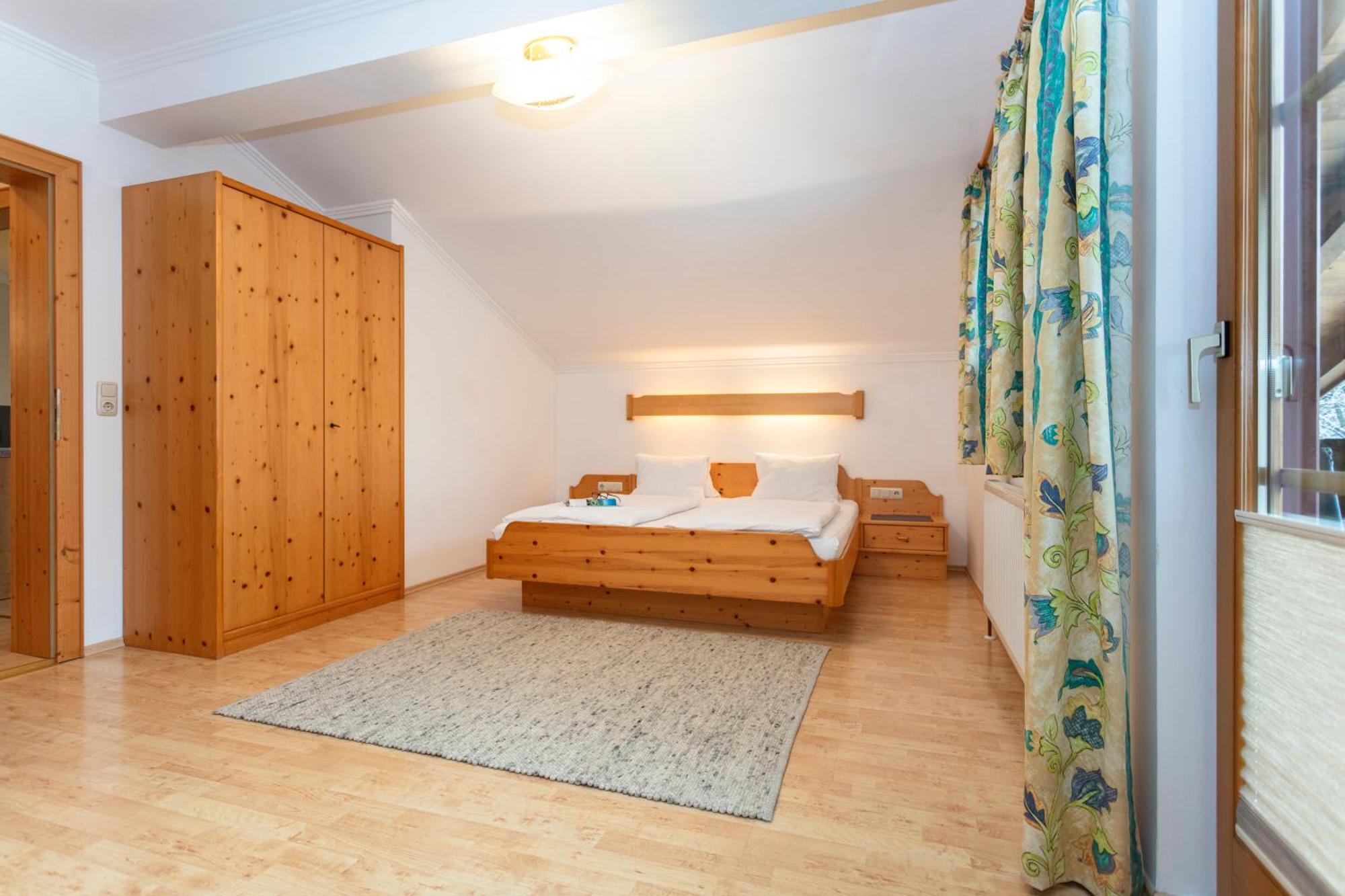 Tischlerwirt Otel Uttendorf Dış mekan fotoğraf