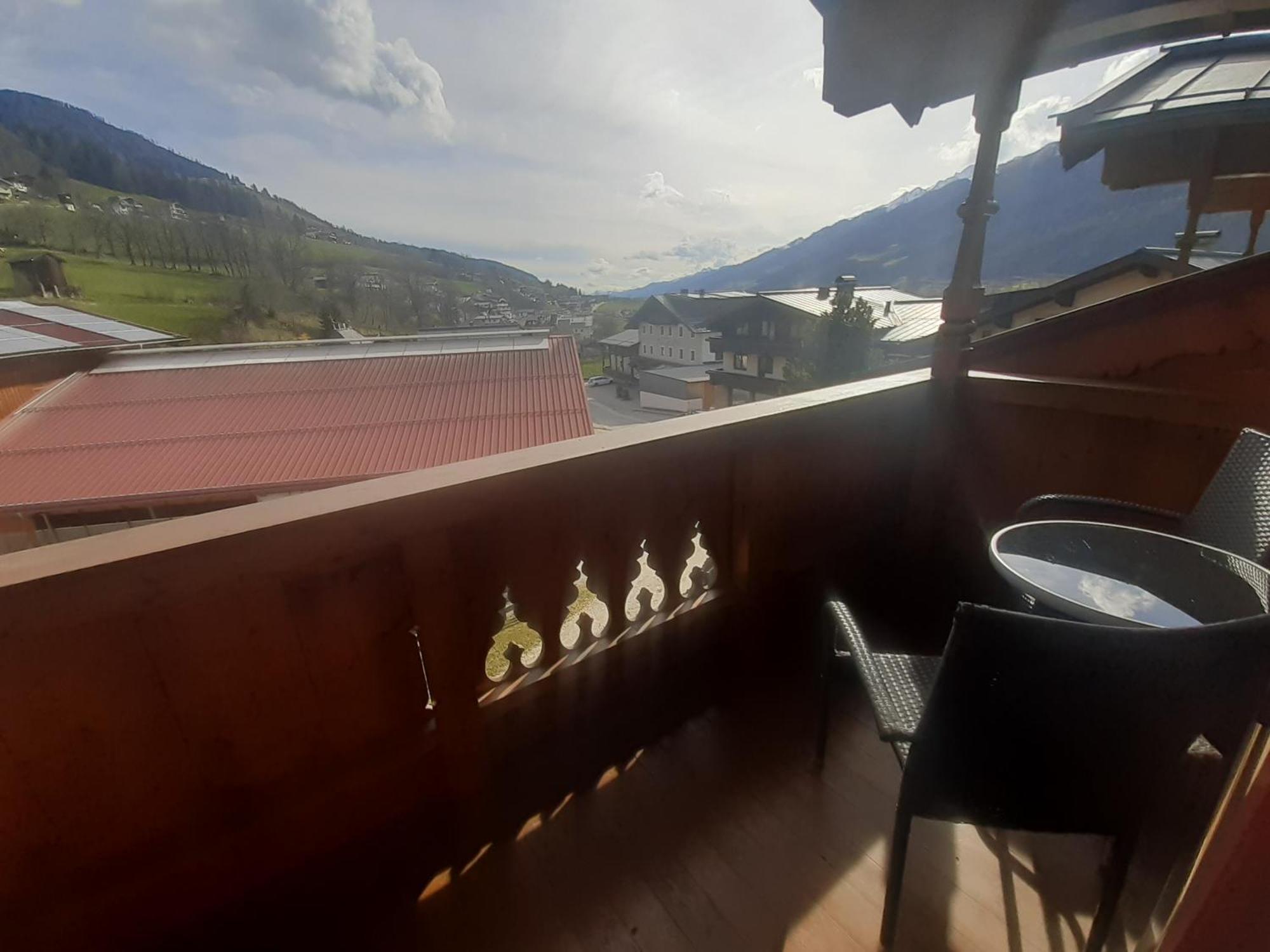 Tischlerwirt Otel Uttendorf Dış mekan fotoğraf