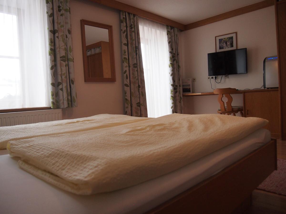 Tischlerwirt Otel Uttendorf Dış mekan fotoğraf