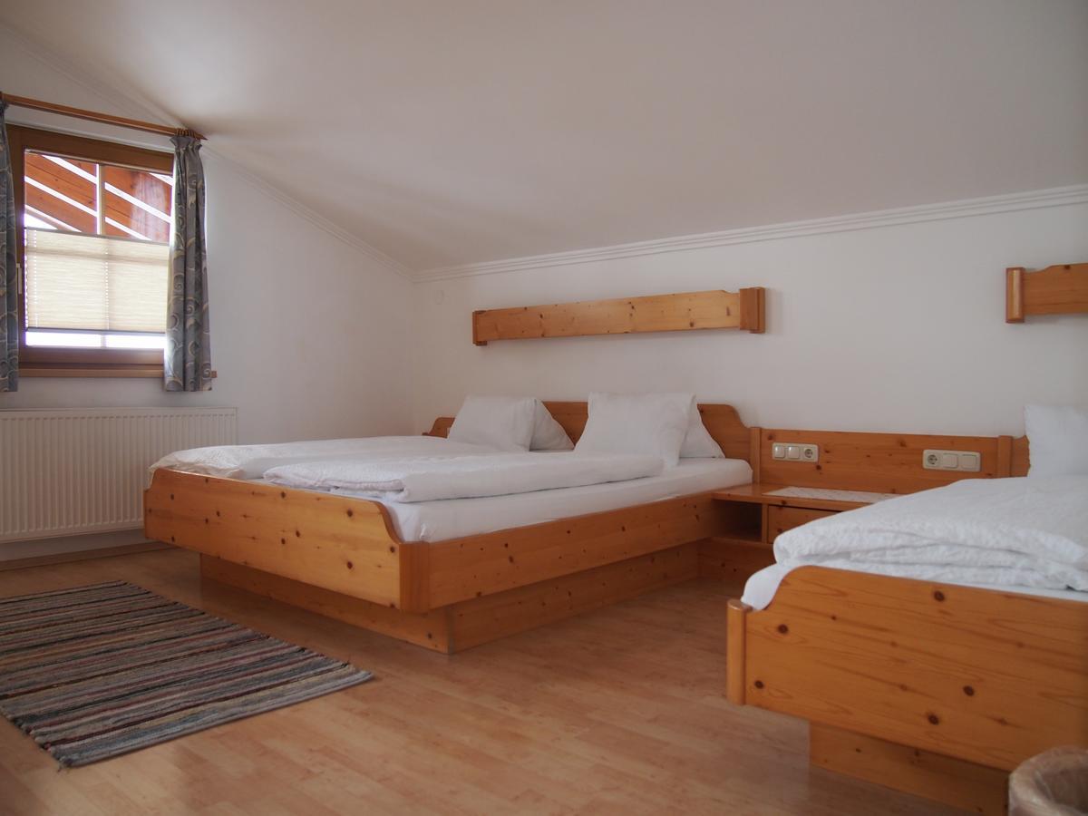 Tischlerwirt Otel Uttendorf Dış mekan fotoğraf